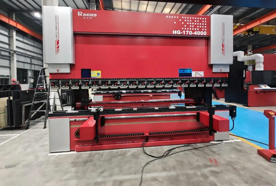 Freno a pressione CNC per la fabbricazione di metalli